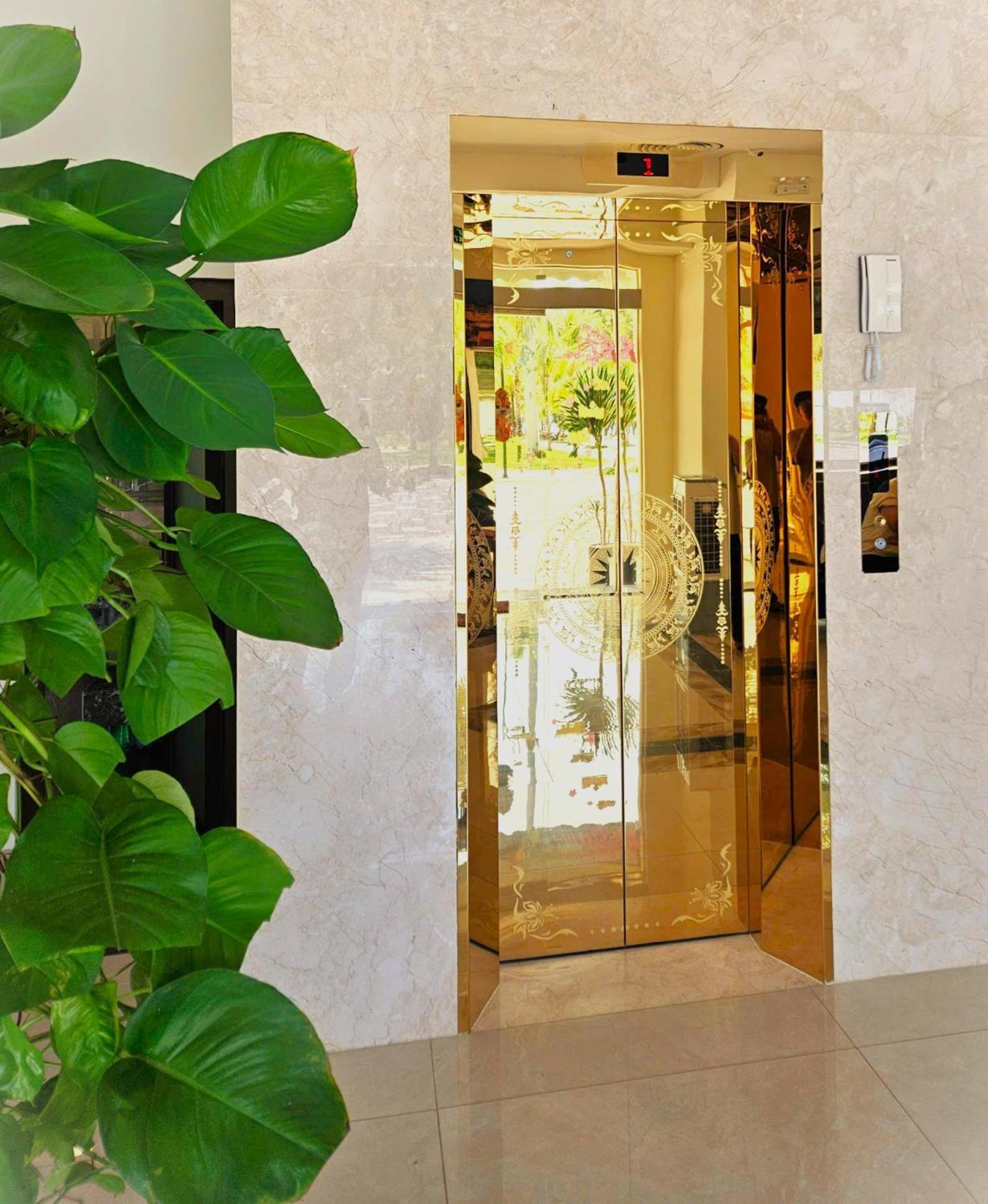 Thanh Cong Hotel フーコック エクステリア 写真